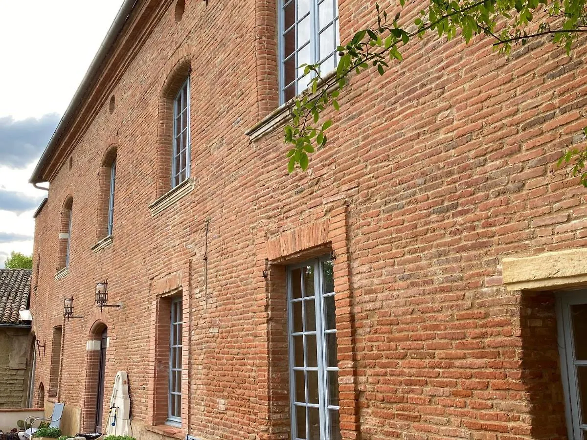 Bed and Breakfast Manoir du Bouyssou à Cintegabelle 0*,  France
