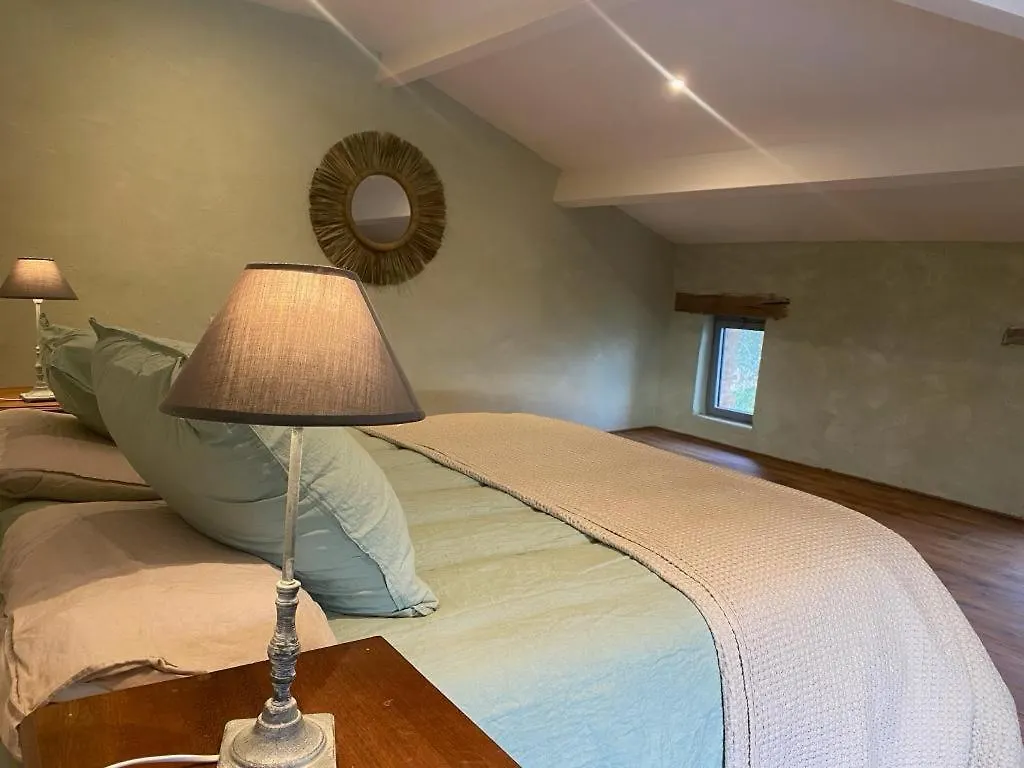Bed and Breakfast Manoir du Bouyssou à Cintegabelle 0*,  France