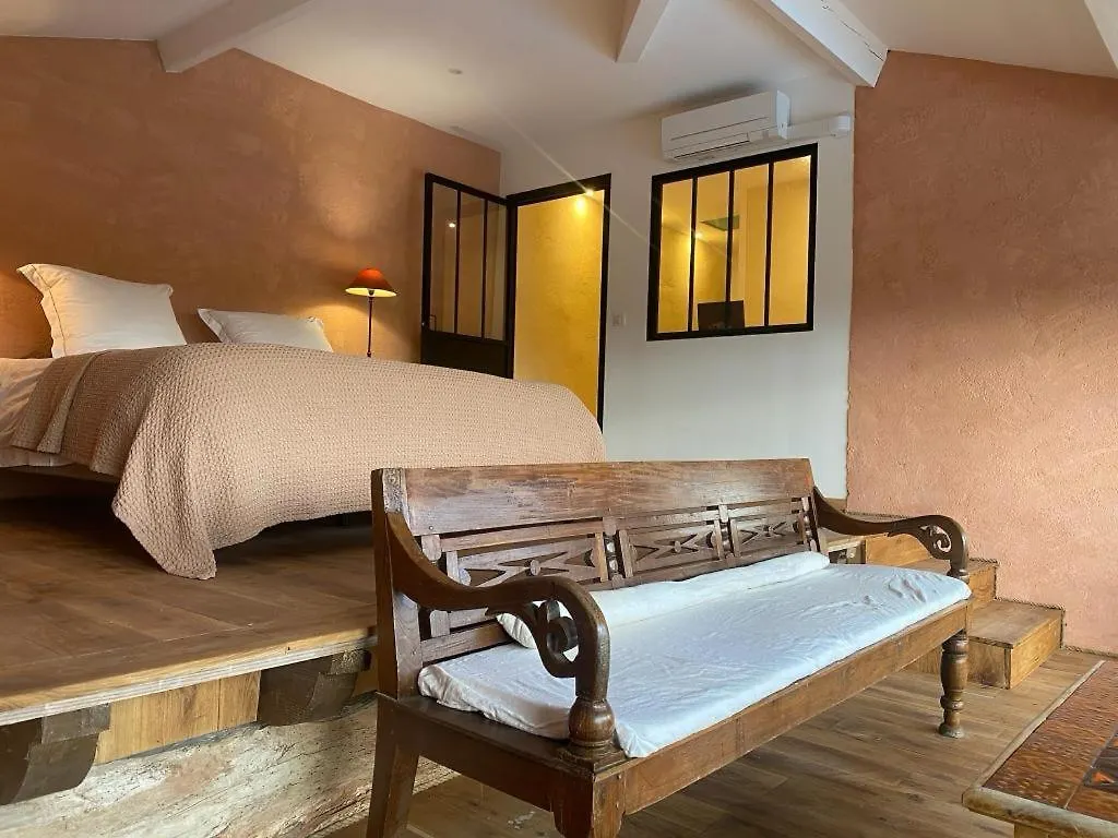Bed and Breakfast Manoir du Bouyssou à Cintegabelle Couette-café