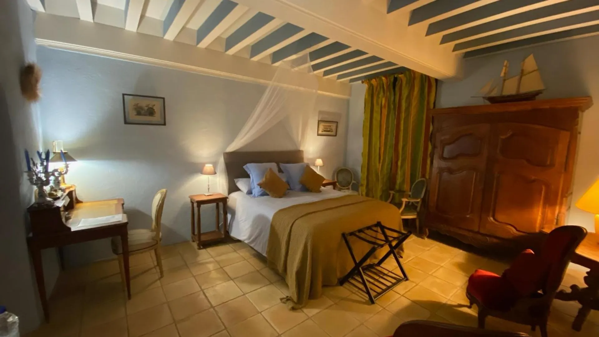 Manoir Du Bouyssou Bed & Breakfast Cintegabelle