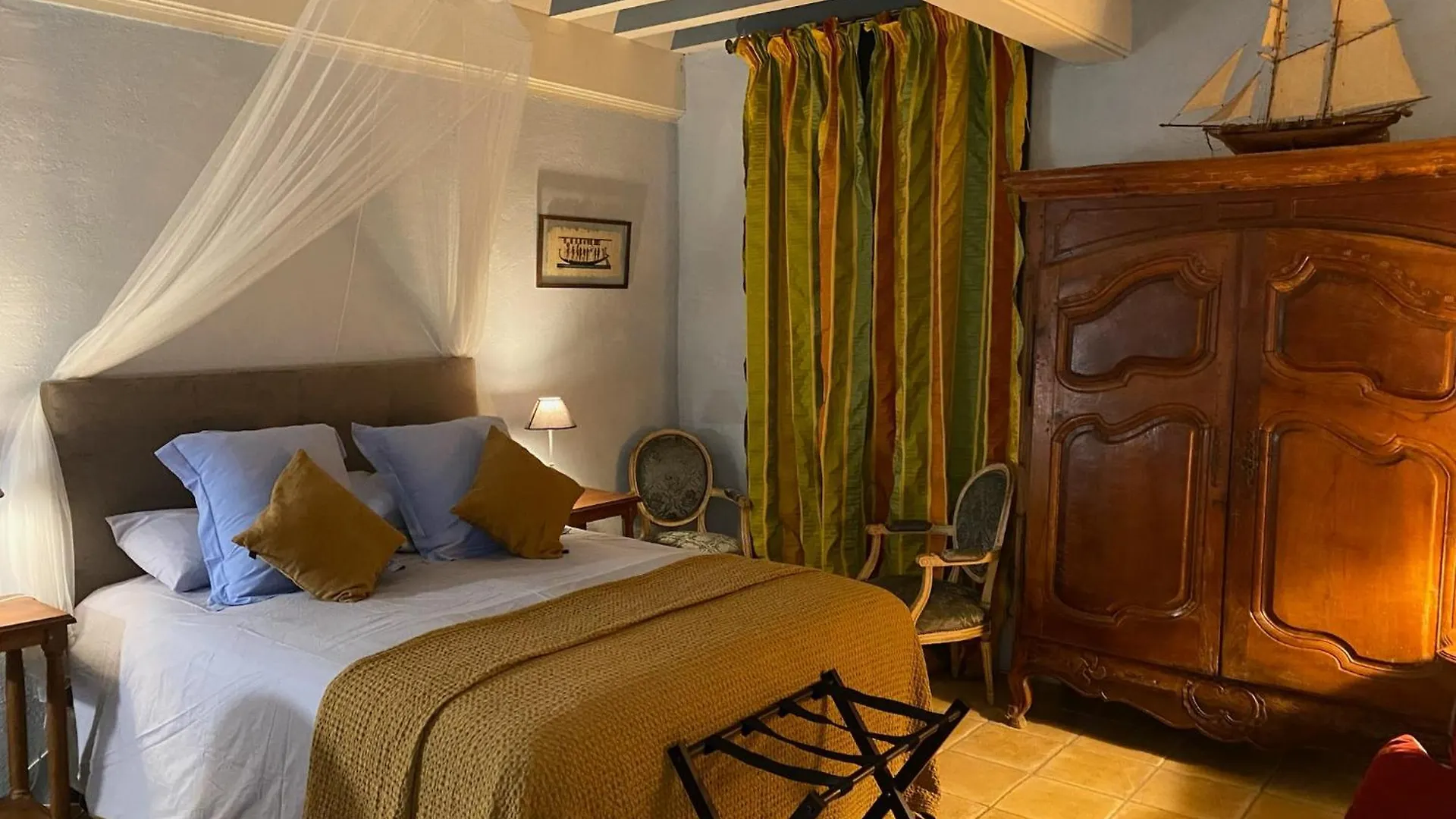 Bed and Breakfast Manoir Du Bouyssou Cintegabelle 0*,