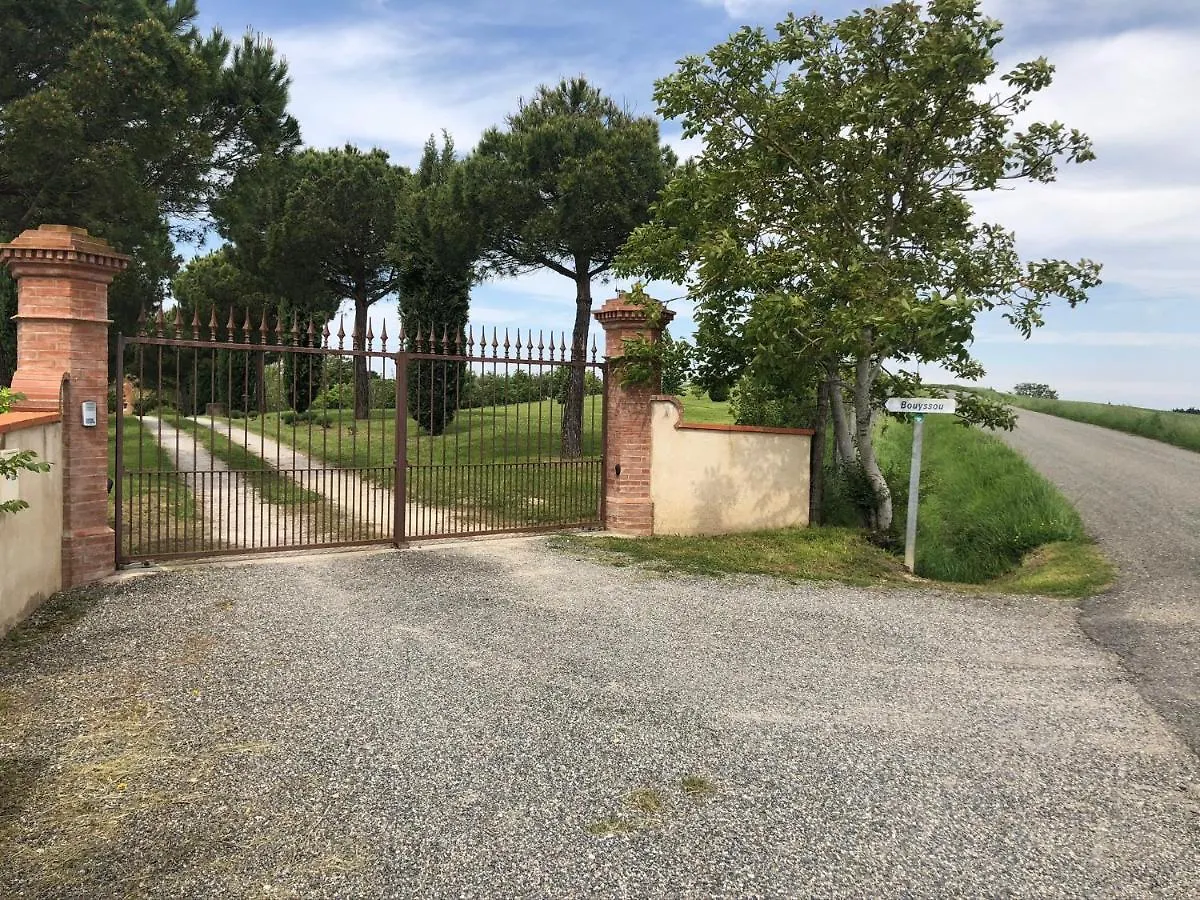 Manoir Du Bouyssou Bed & Breakfast Cintegabelle France